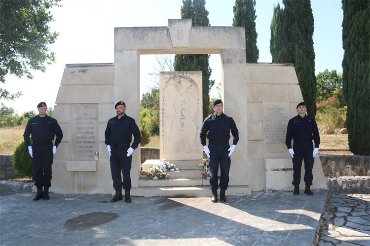 Slika /PU_SD/Slike/Hrvace 2021 2.JPG